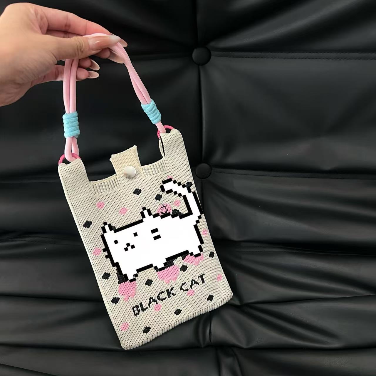 Cute Candy Color Phone Bag Korean Version Mini Knitted Bag Design Handheld Multi-use Cartoon Versatile Storage Bag Wholesale