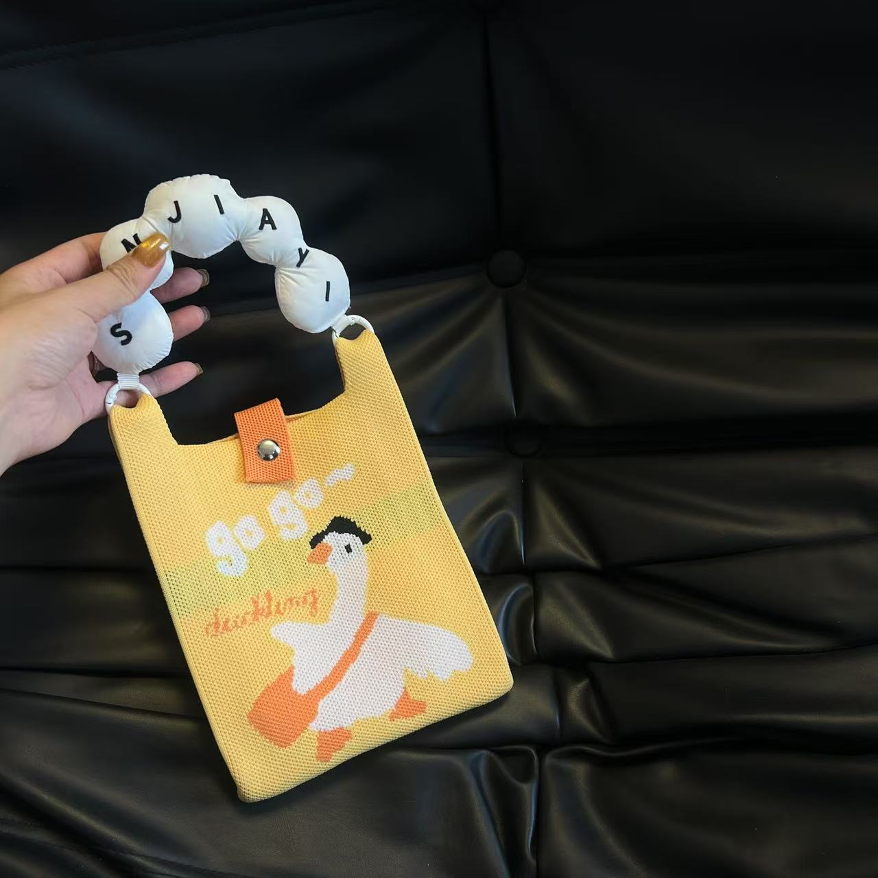 Cute Candy Color Phone Bag Korean Version Mini Knitted Bag Design Handheld Multi-use Cartoon Versatile Storage Bag Wholesale