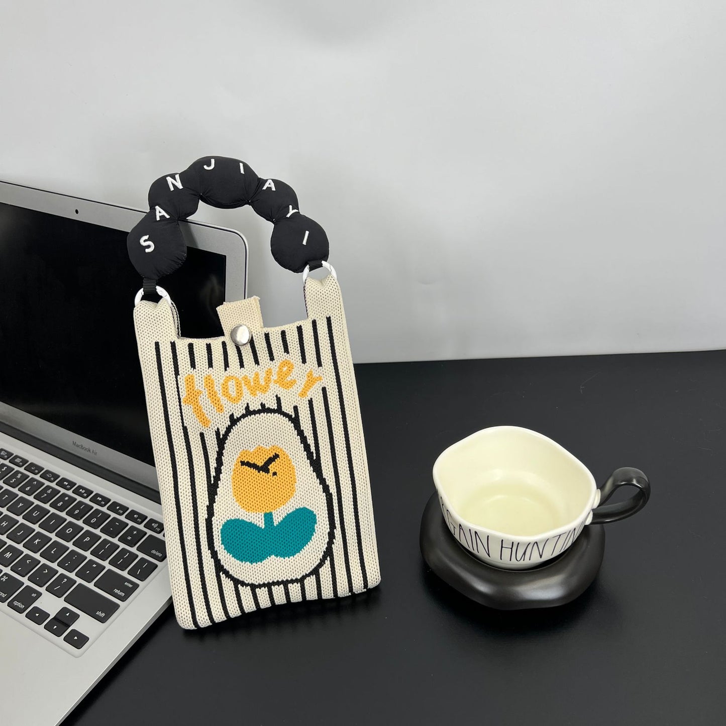 Cute Candy Color Phone Bag Korean Version Mini Knitted Bag Design Handheld Multi-use Cartoon Versatile Storage Bag Wholesale