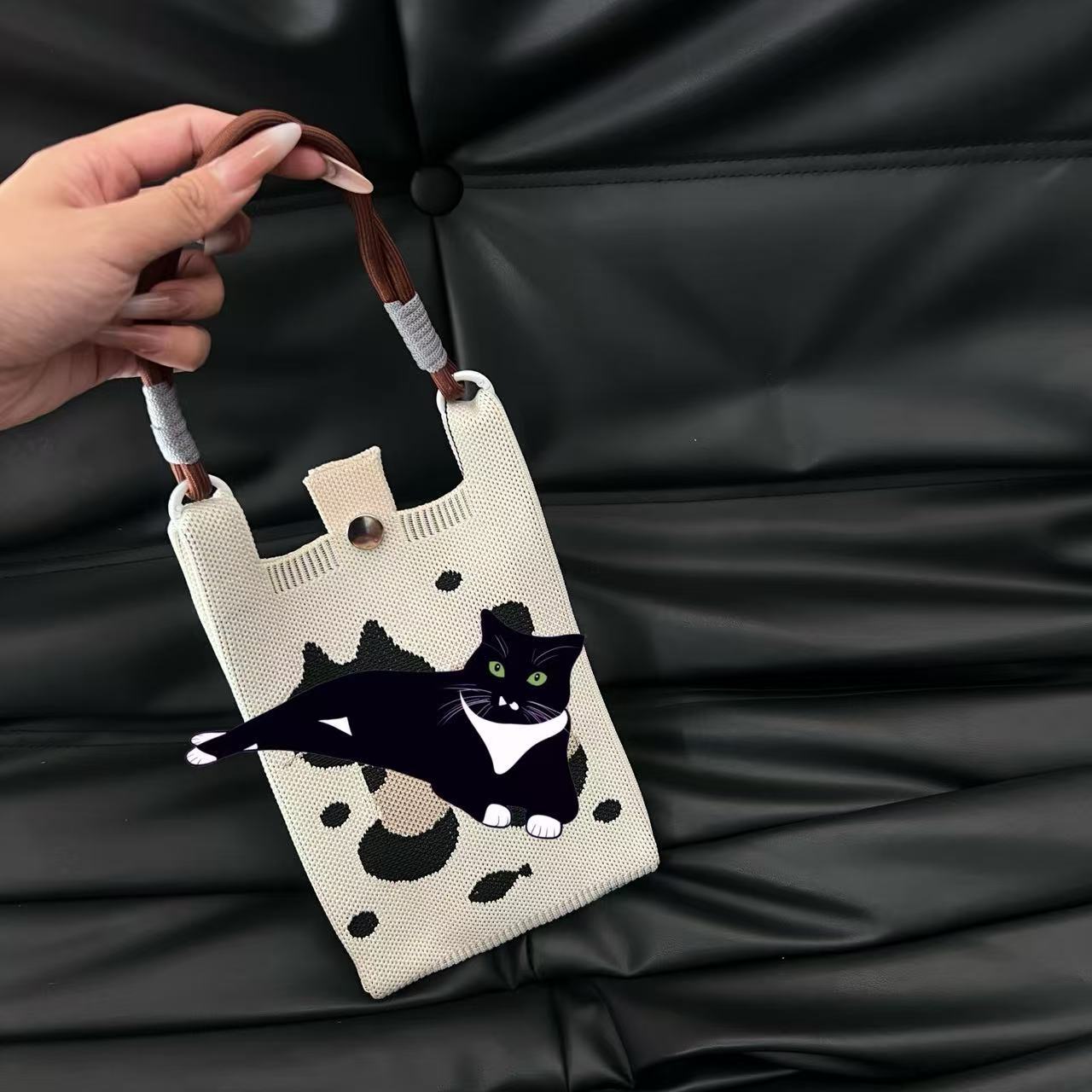Cute Candy Color Phone Bag Korean Version Mini Knitted Bag Design Handheld Multi-use Cartoon Versatile Storage Bag Wholesale