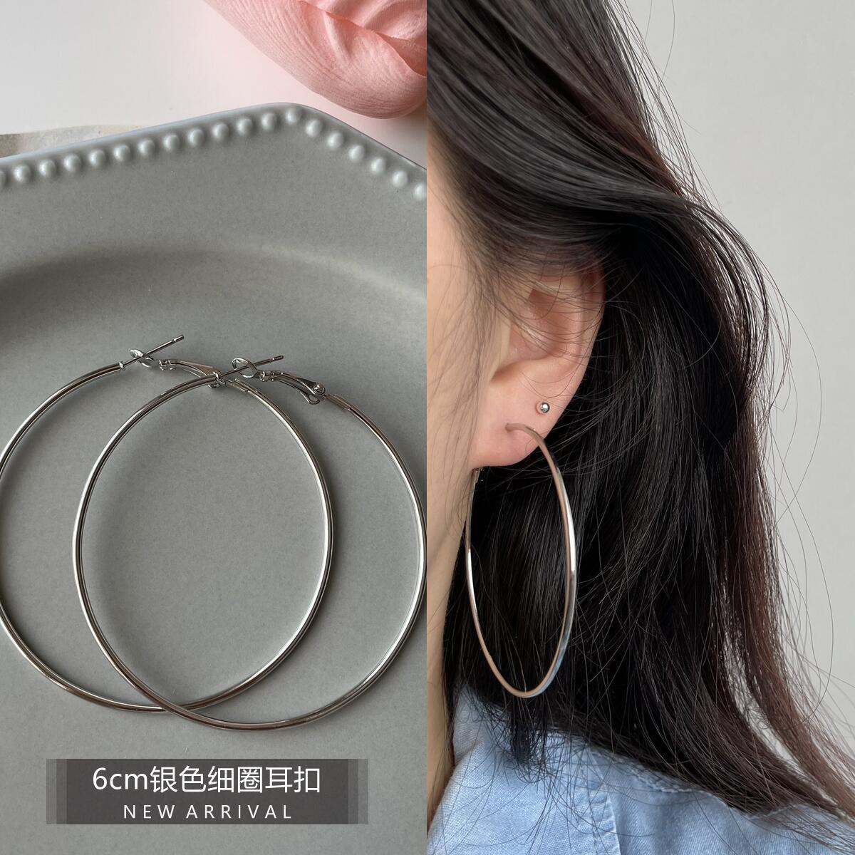 2025New Trendy Summer Silver Large Hoop Black Thin Hoop European and American Style Elegant Gold Versatile Earrings