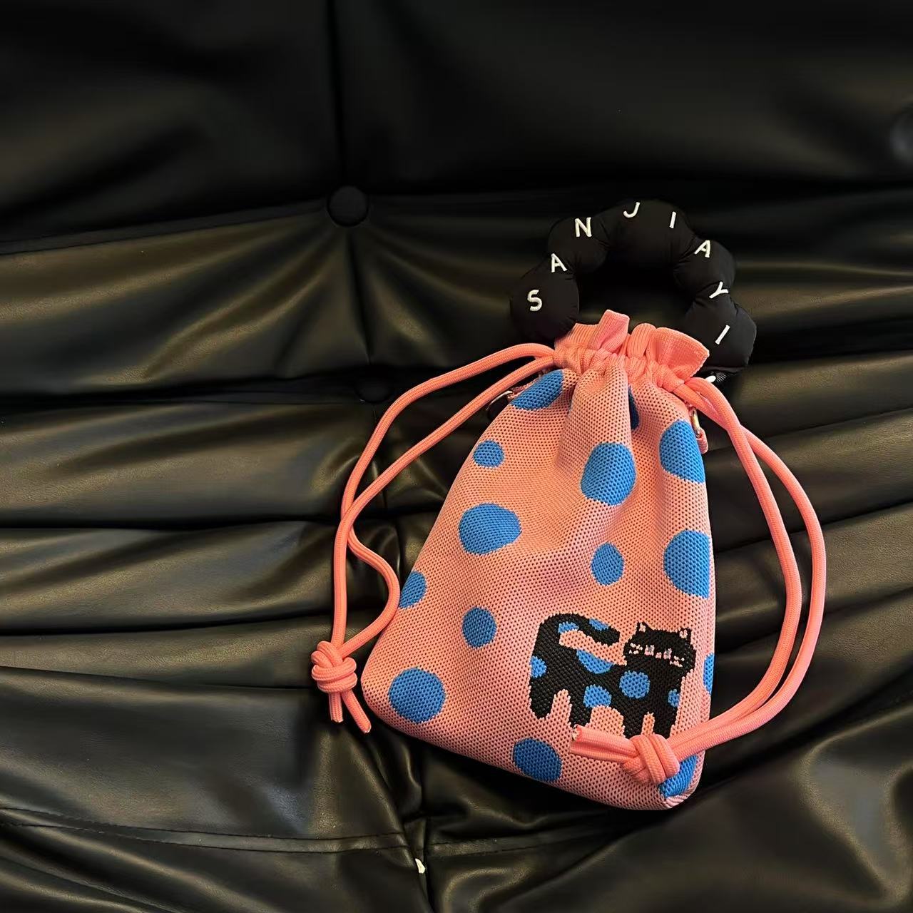 Cute Candy Color Phone Bag Korean Version Mini Knitted Bag Design Handheld Multi-use Cartoon Versatile Storage Bag Wholesale
