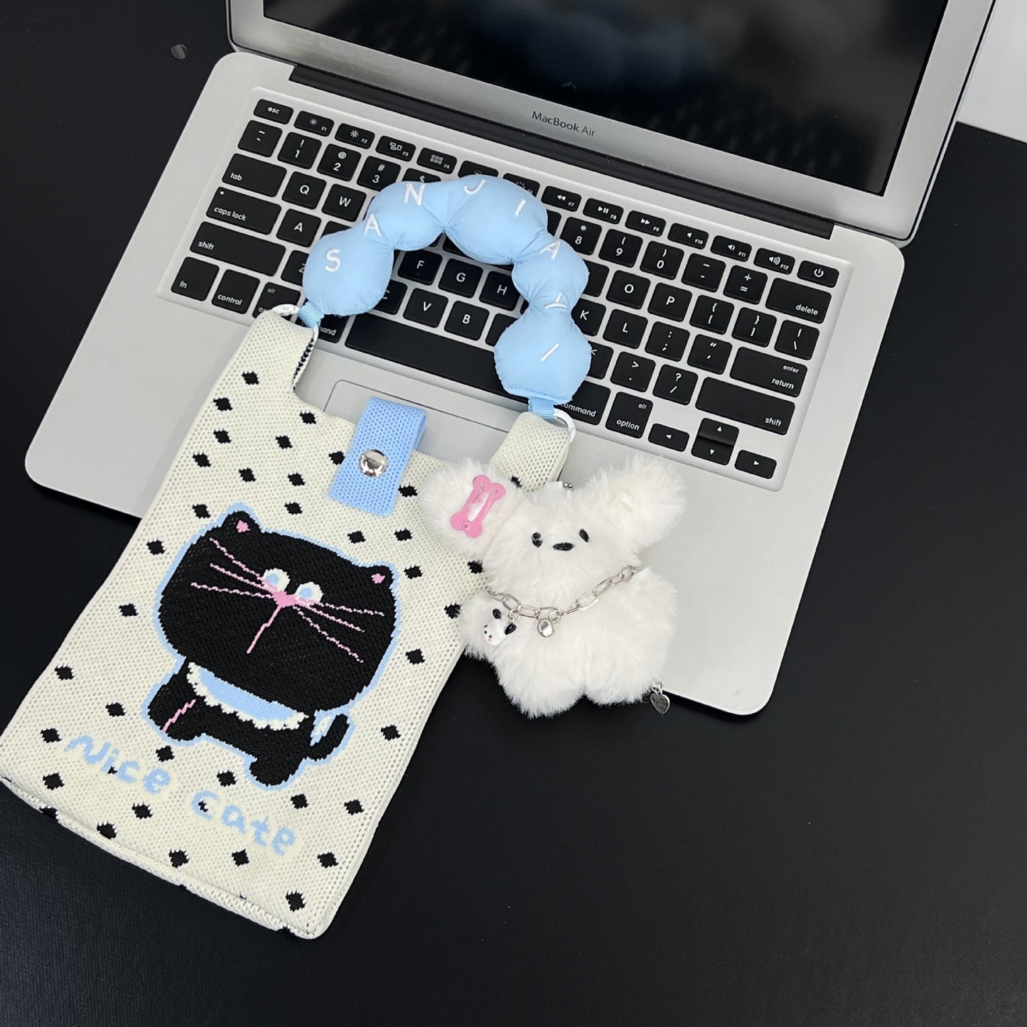 Cute Candy Color Phone Bag Korean Version Mini Knitted Bag Design Handheld Multi-use Cartoon Versatile Storage Bag Wholesale