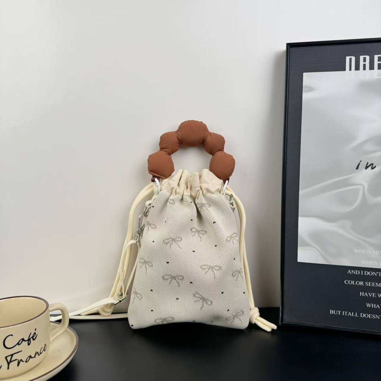 Advanced Sense Ins New Phone Bag Cute Cartoon Knitted Bag Niche Design Trendy Shoulder Crossbody Shoulder Bag